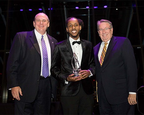 L to R: Phil Ellenburg, MarQo Patton and President Randy Lowry at the Lipscomb Honors event in 2018