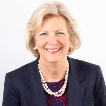 Shirley Hoogstra
