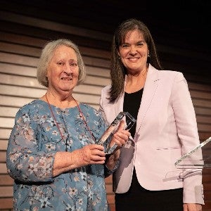 Hero of Science Linda Roberson with Lipscomb President Candice McQueen