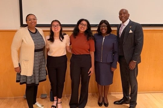 Students and Florah Mhlanga with Dr. Luvell Glanton