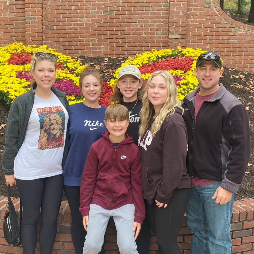 Lt. Col. Tippen with his family