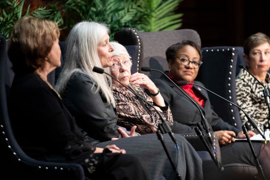 Five of the six women TN Supreme Court justices at fundraising dinner