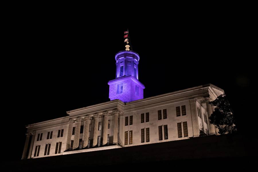 Tennessee capitol lit in purple lights
