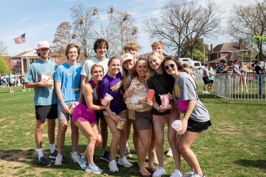 Students at the Lipscomb carnival