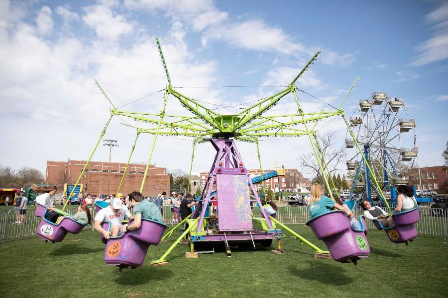 Students at the Lipscomb carnival