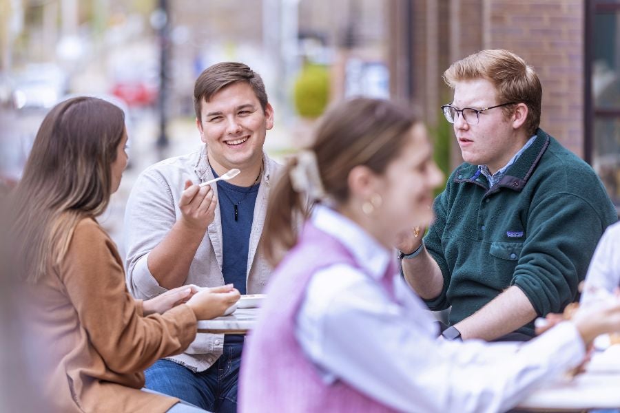 Students at Jenis