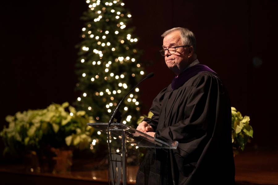 Walt Leaver, vice president of university relations, was the featured speaker at Baccalaureate.