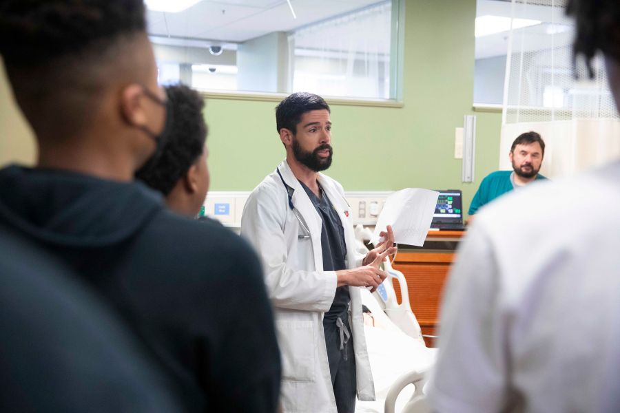 Students learn about medicine at faculty lecture