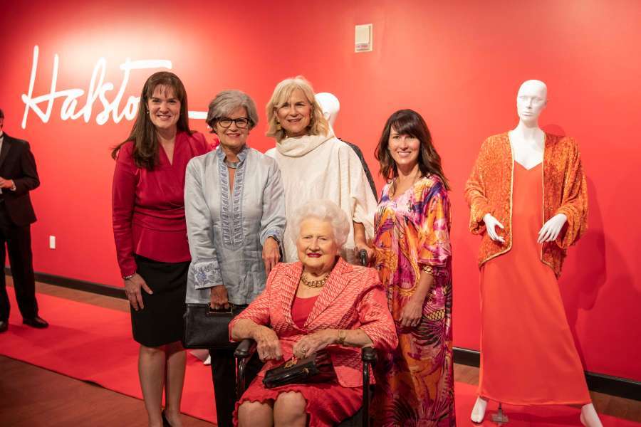 President McQueen featured with Fashion & Fashion Department Chair Sissy Simmons, Professor Charlotte Poling, and Fashion Department Benefactor and Alumna Caroline Cross and Daughter at the Halston Gala Opening Reception