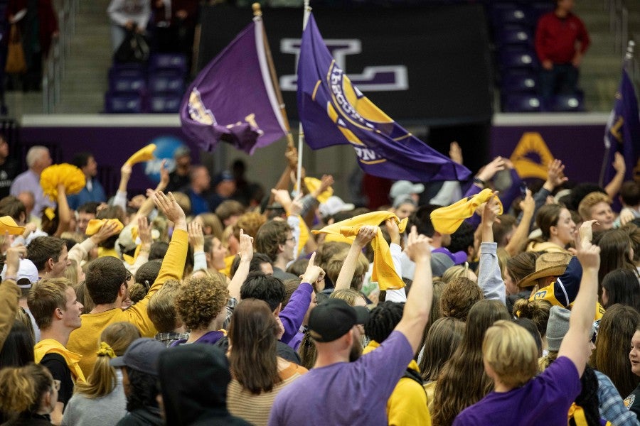 Lippy Lunatics storming the court at the 2022 Battle of the Boulevard