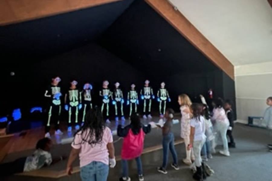 PA students dancing with YES students.