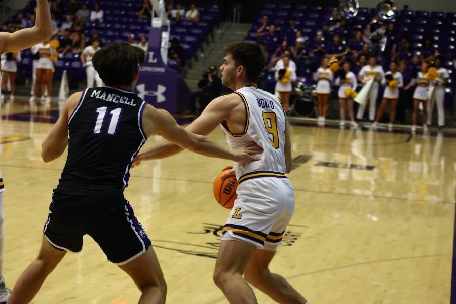 Jack Ingold on offense.