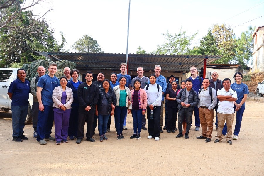 The mission team posing with a group of Guatemalan people