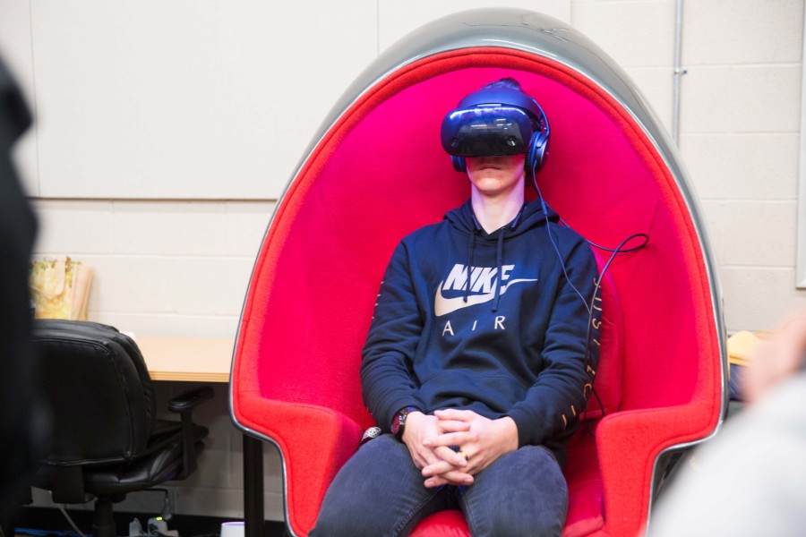 News - Virtual Reality Chair Demonstration 