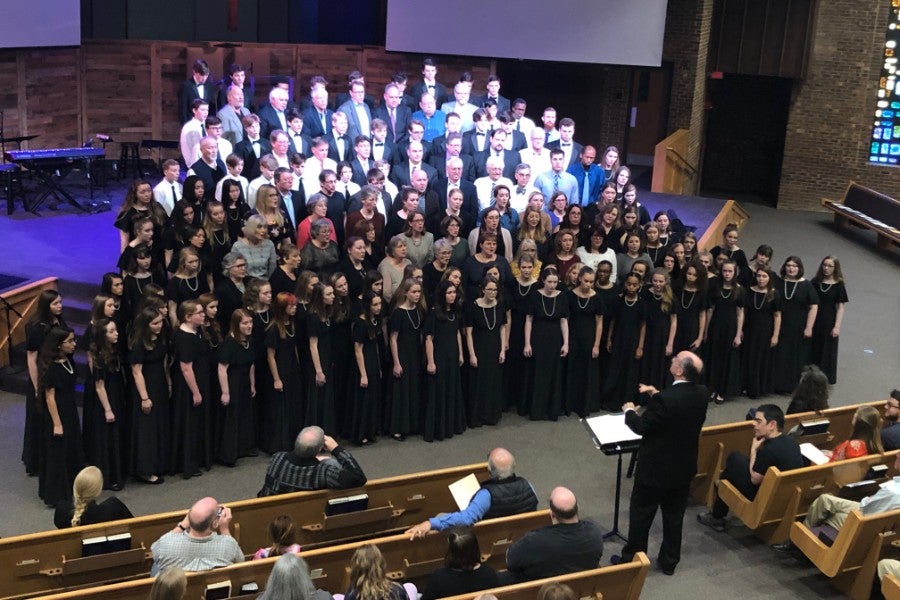 Lipscomb Community Chorus performing at Otter Creek Church.