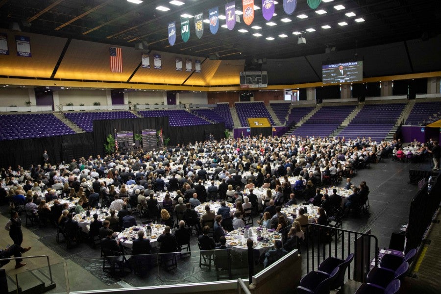 Nashville Business Breakfast attendees in Allen Arena