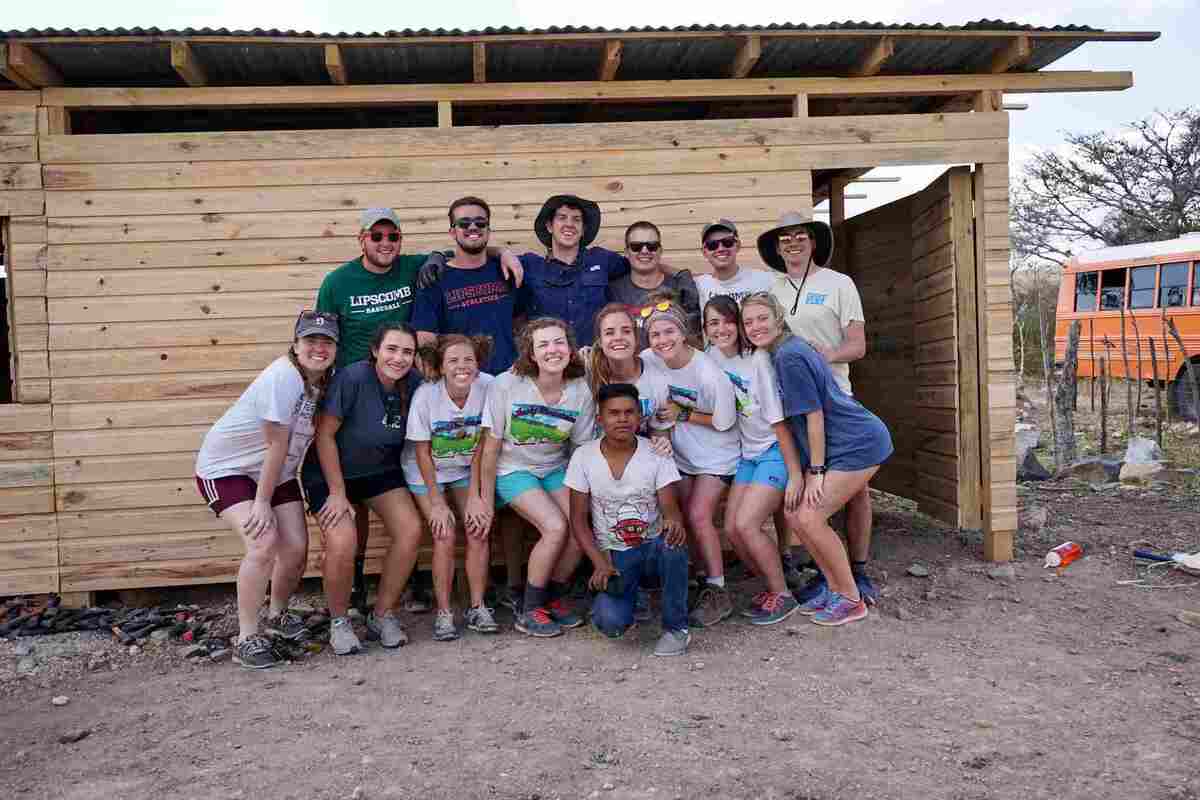 A Honduras mission team in 2018.