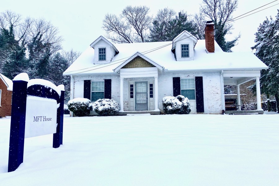 MFT House - Snow