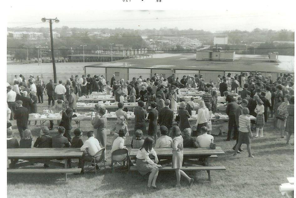 Dinner on the grounds