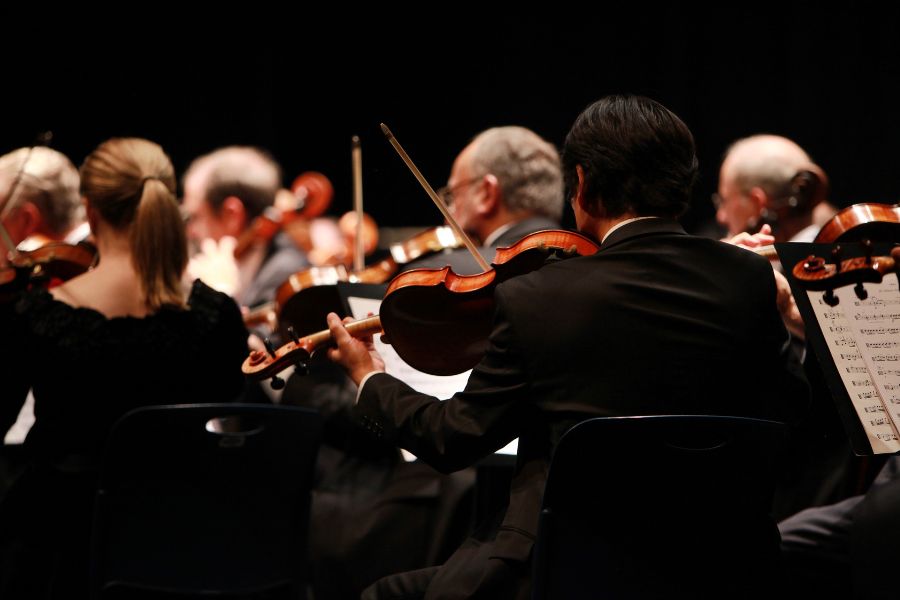 Professional Violin Symphony Listening