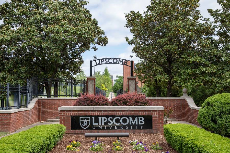 Photo of the Lipscomb campus