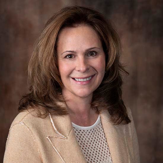 Elizabeth Murphy headshot