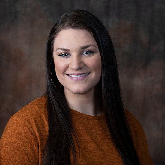 Cassidy Schow headshot