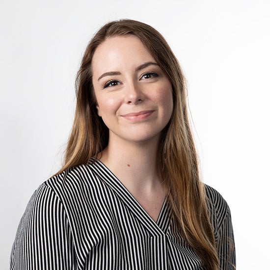 Danielle Oliver headshot