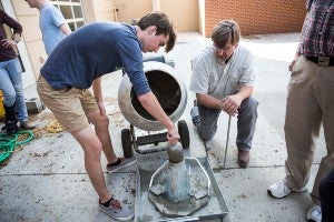 Todd Lynn with Concrete