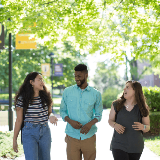 Students walking on Lipscomb University campus.